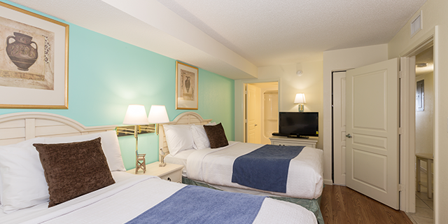 Oceanfront 2-Bedroom King/Full Suite