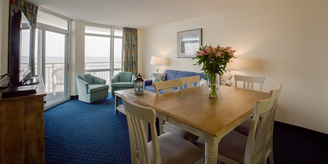 Oceanfront 2-Bedroom Double Suite