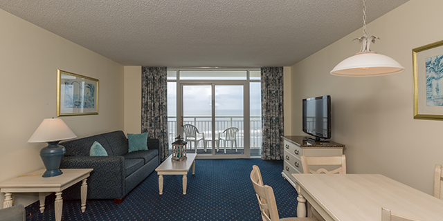 Oceanfront 1-Bedroom Double Suite Deluxe