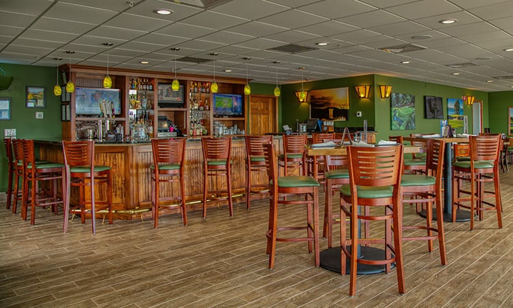Sandtrap Sports Bar & Grill Bar Area
